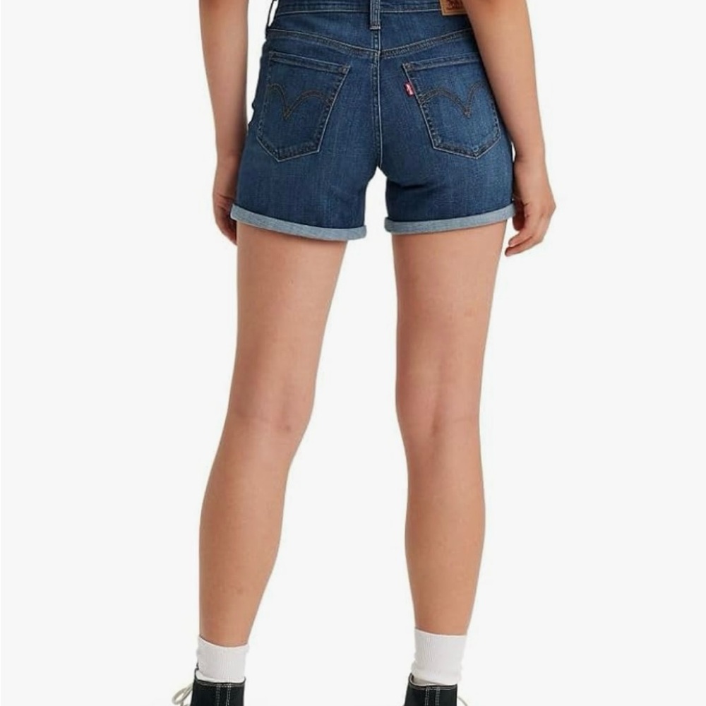Levi's Dark Wash Blue Jean Shorts Classic Denim Style w/Stretch Size 32🇺🇸